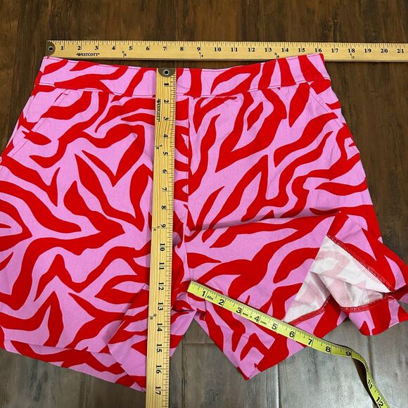 SPANX Polished On the Go Print 5" Shorts in True Red Zebra Stripe - Picture 11 of 11